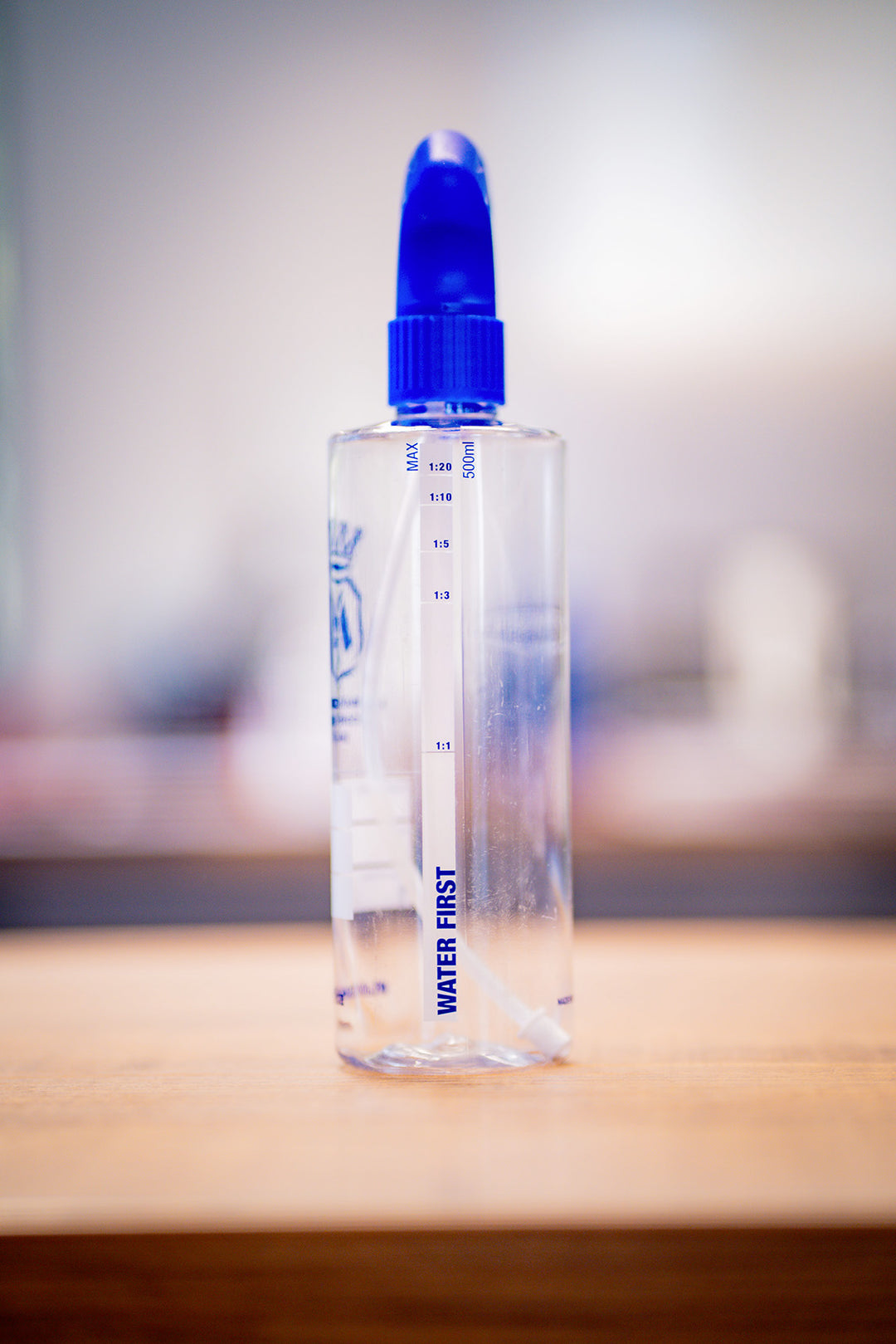 Labocosmetica Flacon Gradué avec Pulvérisateur - 500ML