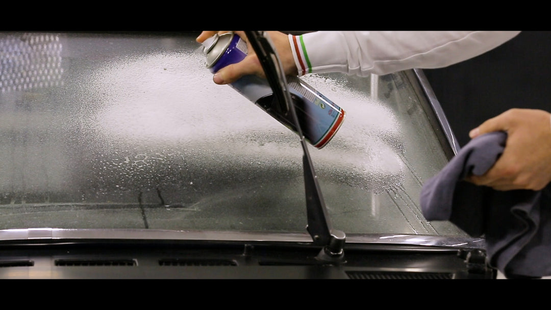 Glass Clean & Shine - Quick Window Cleaning